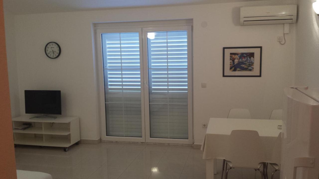 Apartments Irena Vodice Eksteriør billede