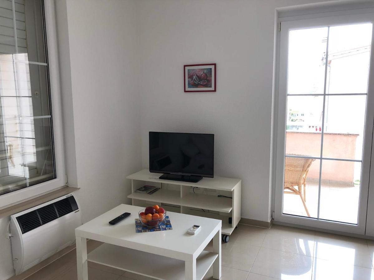 Apartments Irena Vodice Eksteriør billede